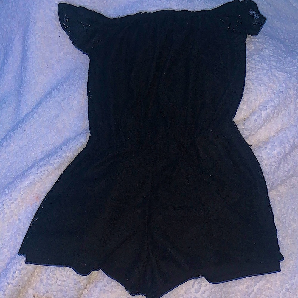 Brand New Fashion Nova Romper.